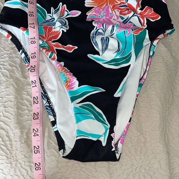 Trina Turk Womens‎ Tropic Wave Off The Shoulder One Piece Swimsuit Multicolor 4 - Picture 7 of 10